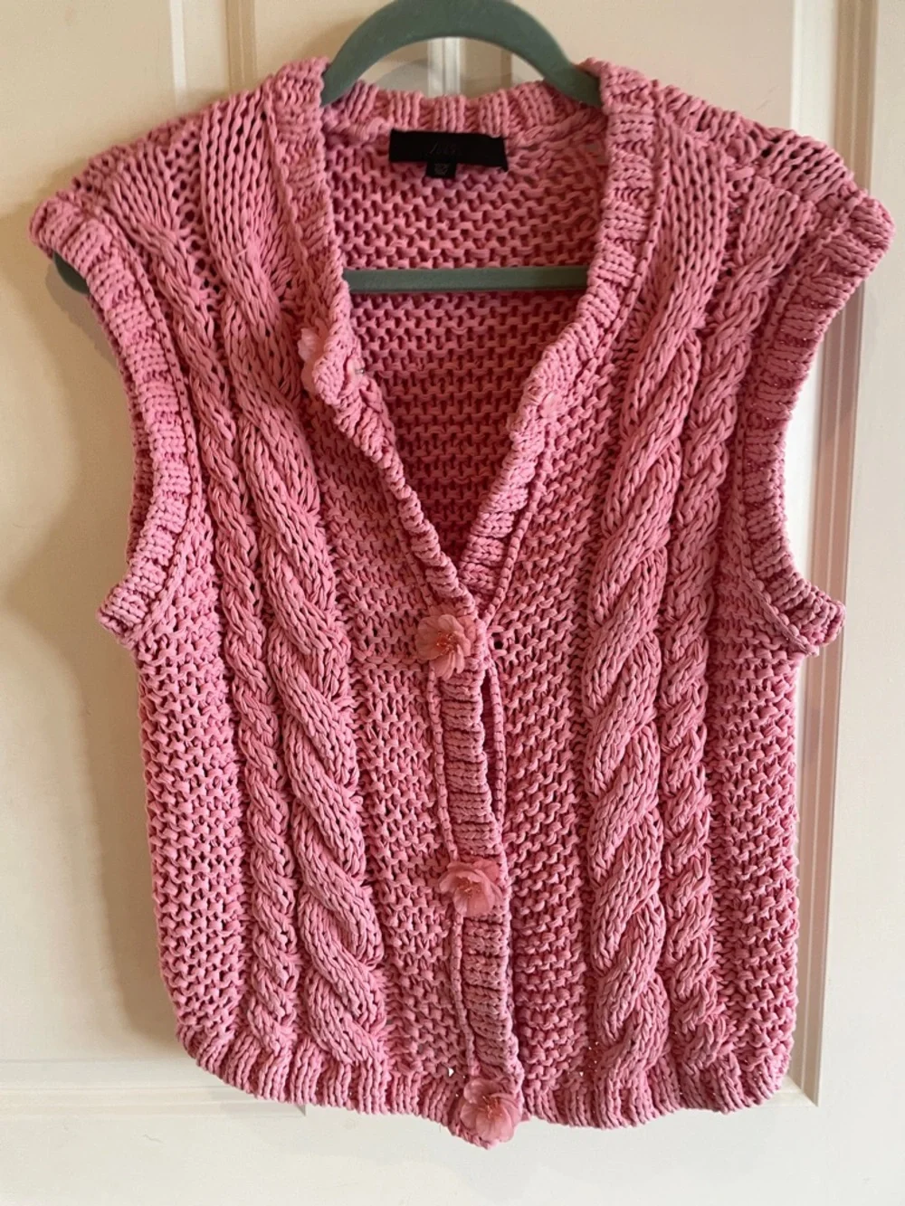 Zara Cable-Knit Sleeveless Cardigan in Soft Pink - Picture 6 of 9